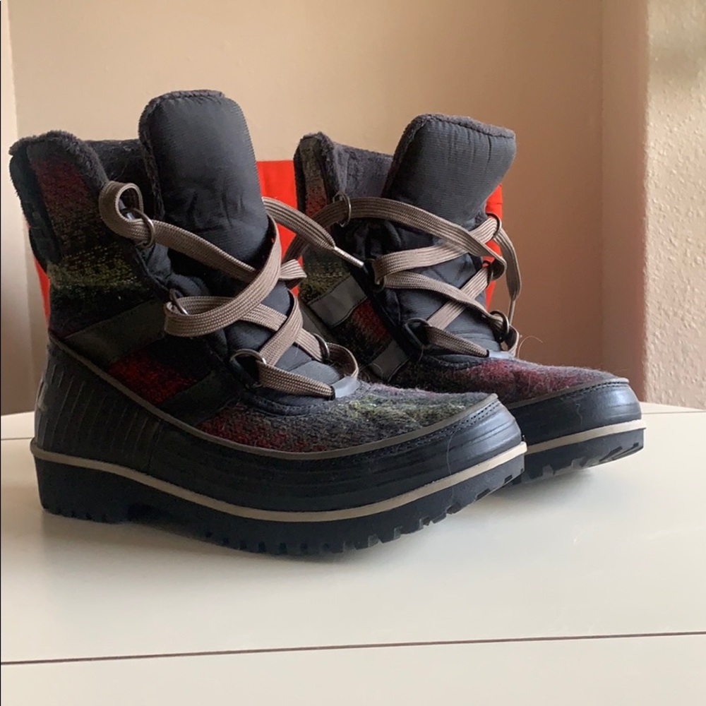 Sorel women’s Tivoli II winter boot